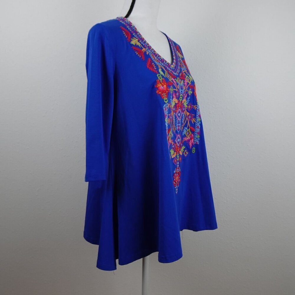 Calessa Embroidered Tunic Top Women's Size S Blue Loose Fit V-Neck - Picture 5 of 8